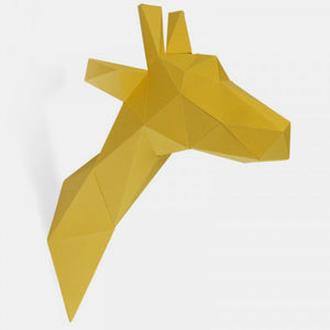 Trophäe aus gelbem Giraffenpapier