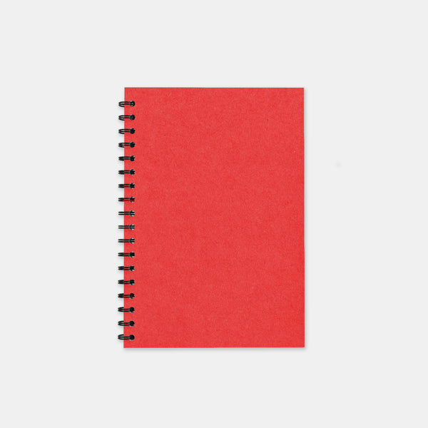 Rotes Recycling-Notizbuch mit 105 x 155 linierten Seiten