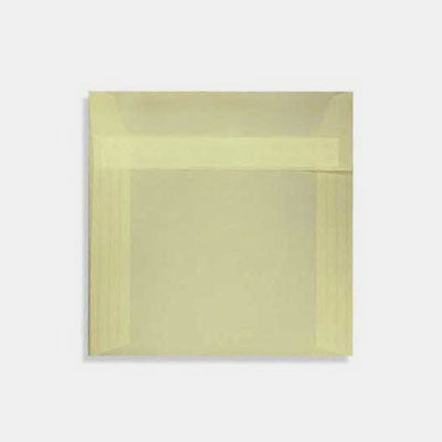 Umschlag 160x160 mm, elfenbeinfarben